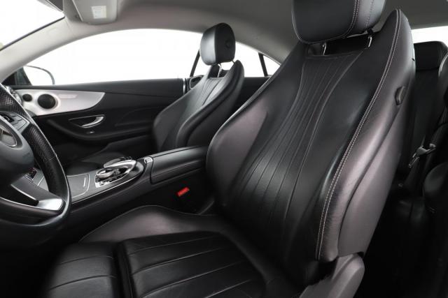 Mercedes Benz Classe E Coupe image 7