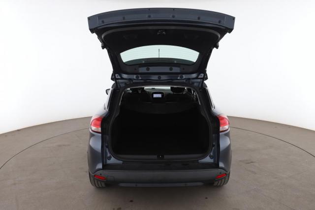 Renault Clio Estate image 7