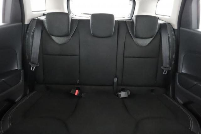 Renault Clio Estate image 8
