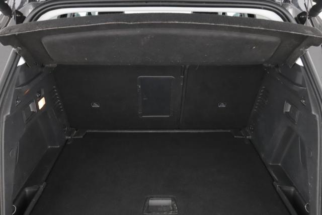 Peugeot 3008 image 2