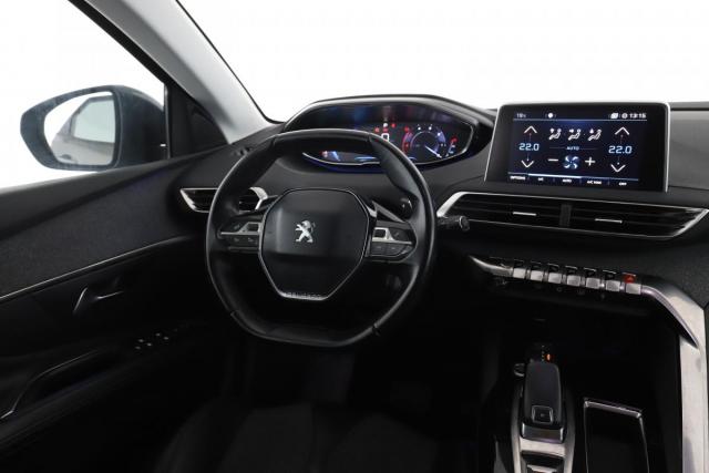 Peugeot 3008 image 3