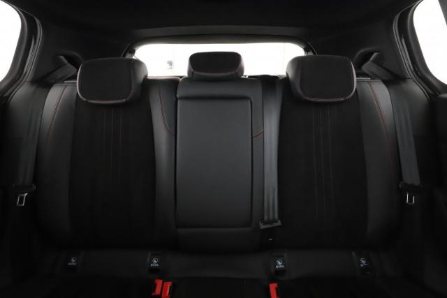 Peugeot 308 image 8