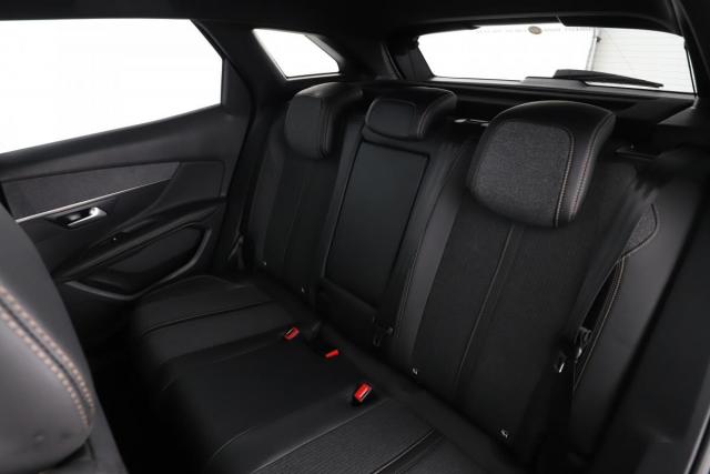 Peugeot 3008 image 4