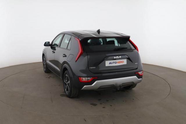 Kia Niro image 2