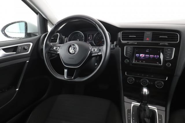 Volkswagen Golf image 3