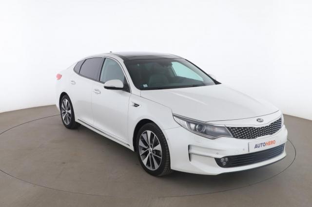 Kia Optima image 6