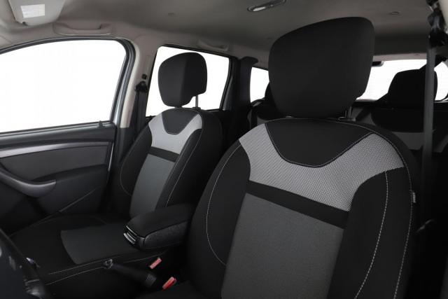 Dacia Duster image 5