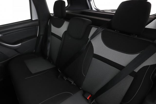 Dacia Duster image 4