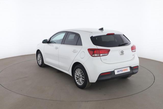 Kia Rio image 3