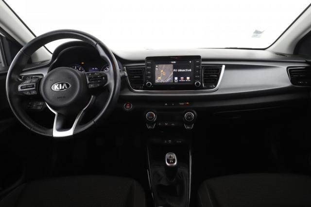 Kia Rio image 4