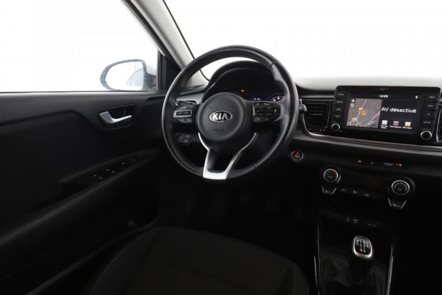 Kia Rio image 6