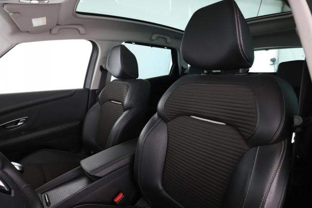 Renault Scénic image 2