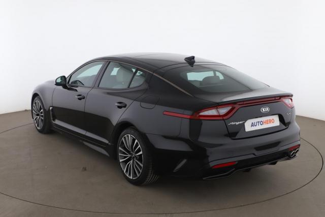 Kia Stinger image 8
