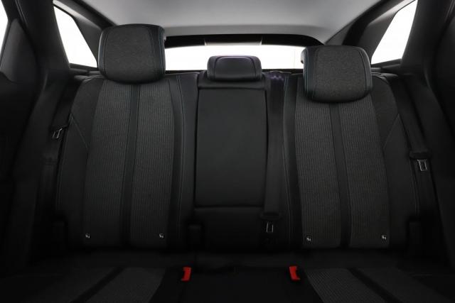 Peugeot 3008 image 6