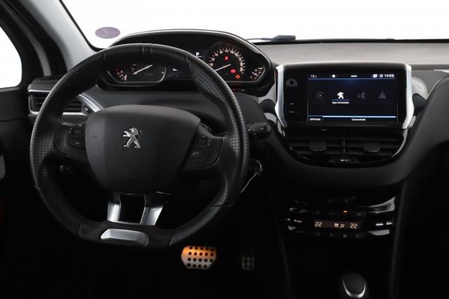 Peugeot 208 image 4