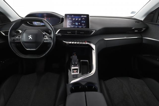 Peugeot 3008 image 3