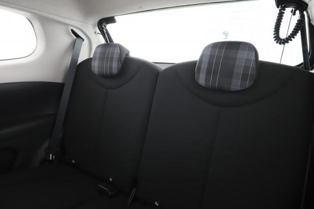 Peugeot 108 image 6