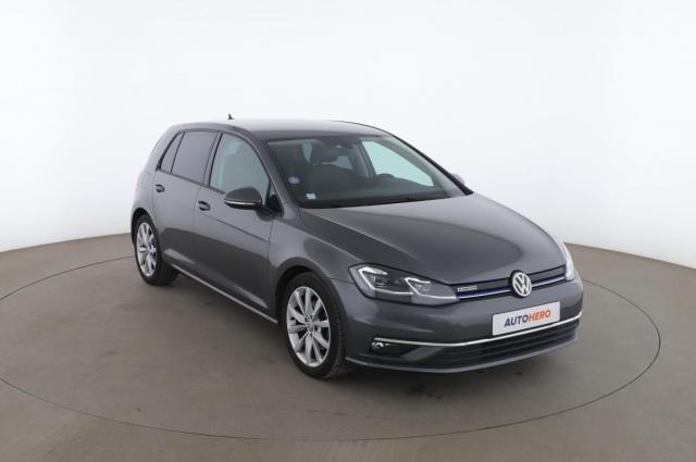Volkswagen Golf image 8