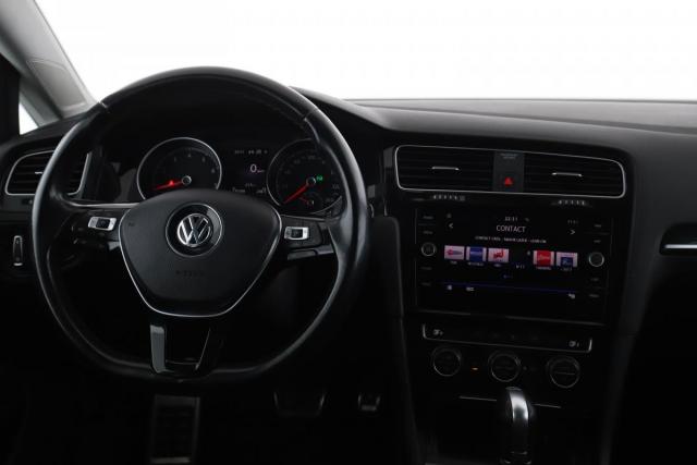 Volkswagen Golf image 4