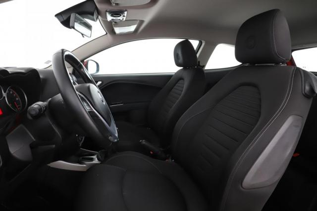 Alfa Romeo Mito image 9