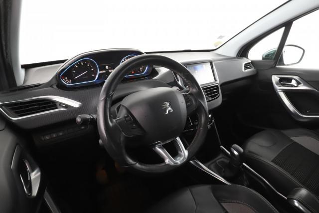 Peugeot 2008 image 4