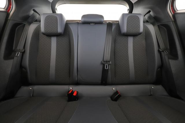 Peugeot 2008 image 1