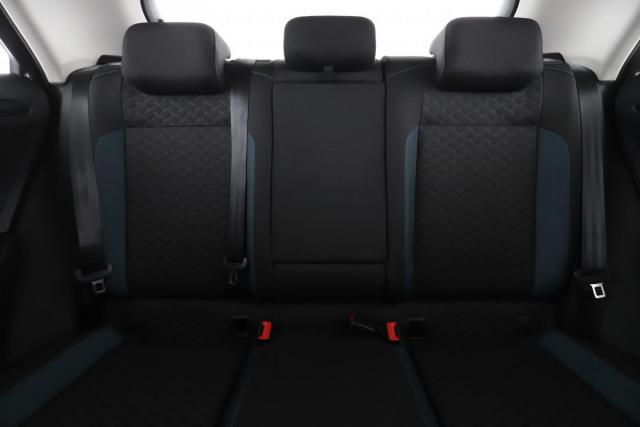Volkswagen T-Roc image 6