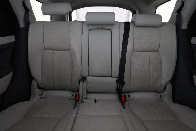 Land Rover Discovery Sport image 1
