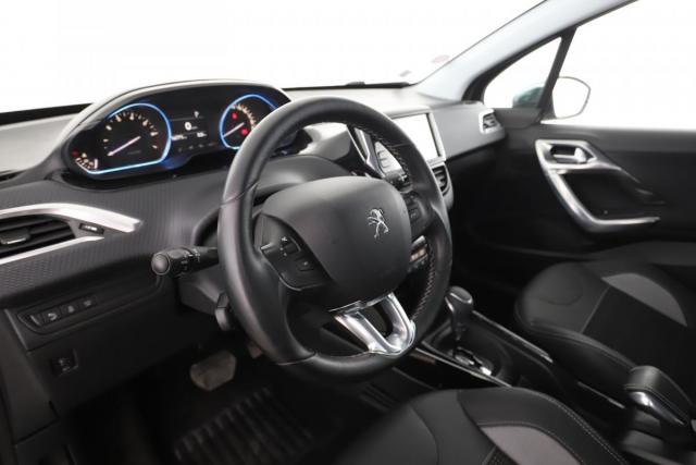 Peugeot 2008 image 5