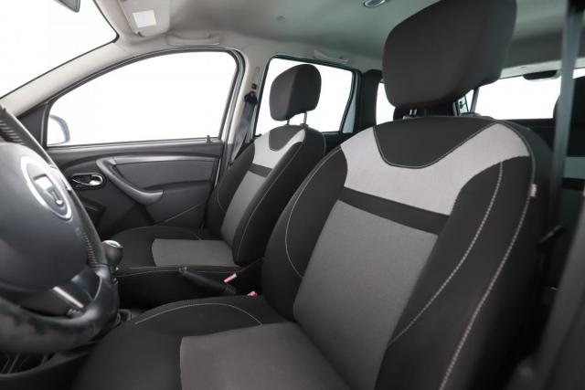 Dacia Duster image 8
