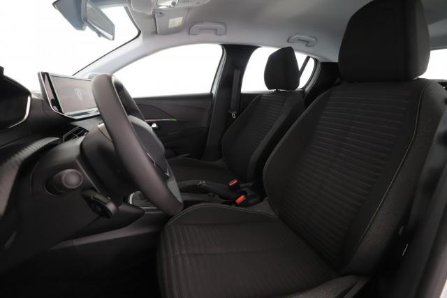 Peugeot 208 image 1