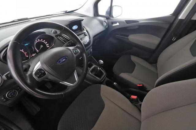 Ford Tourneo image 4