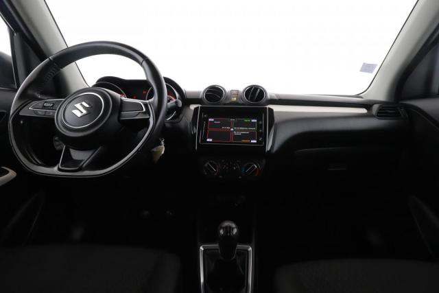 Suzuki Swift image 2