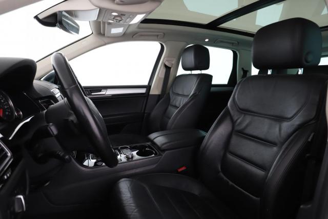 Volkswagen Touareg image 8