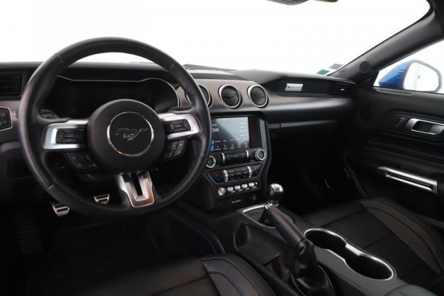 Ford Mustang image 4