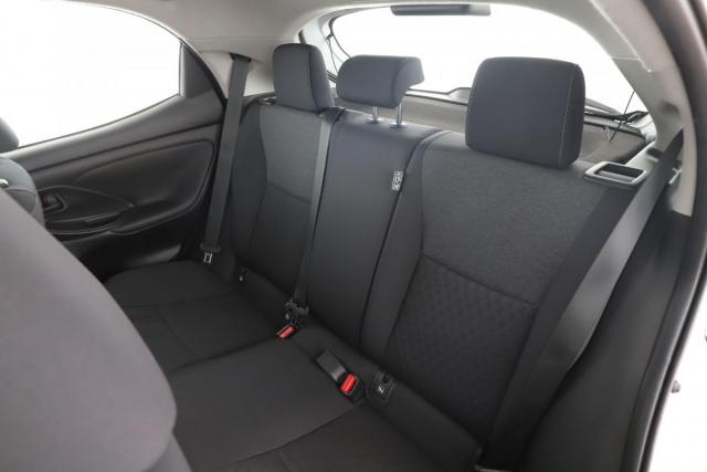 Toyota Yaris image 8