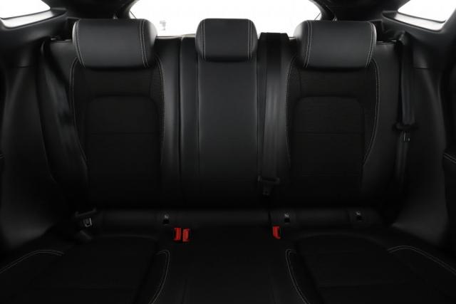 Jaguar E-Pace image 4