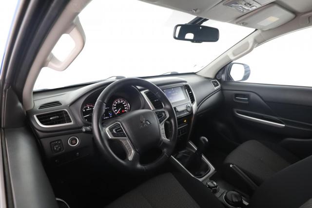 Mitsubishi L200 image 1