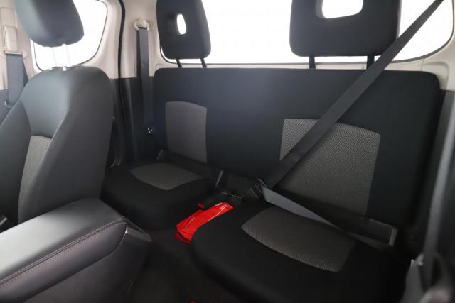 Mitsubishi L200 image 2