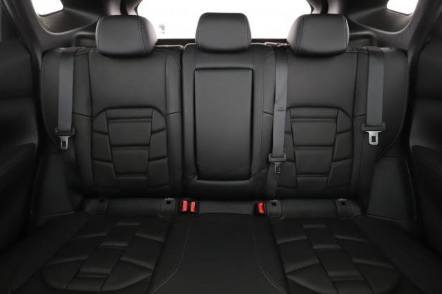 Nissan Qashqai image 1