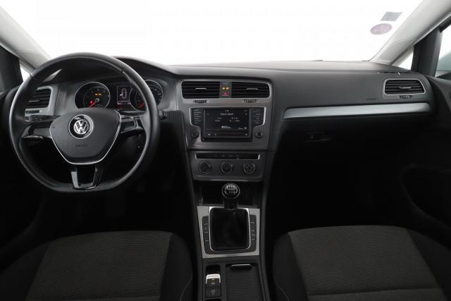 Volkswagen Golf image 2
