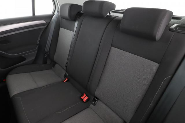 Volkswagen Golf image 3