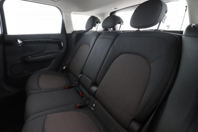 Mini Countryman image 8