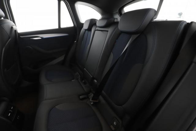 Bmw X1 image 1