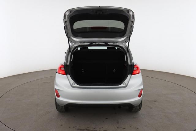 Ford Fiesta image 2