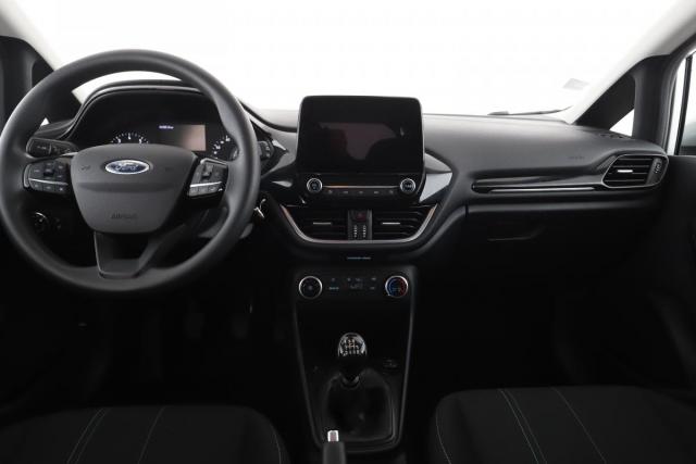 Ford Fiesta image 4