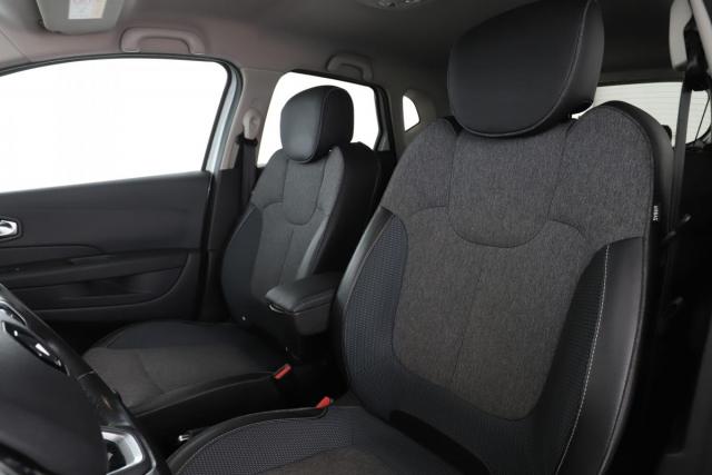 Renault Captur image 9