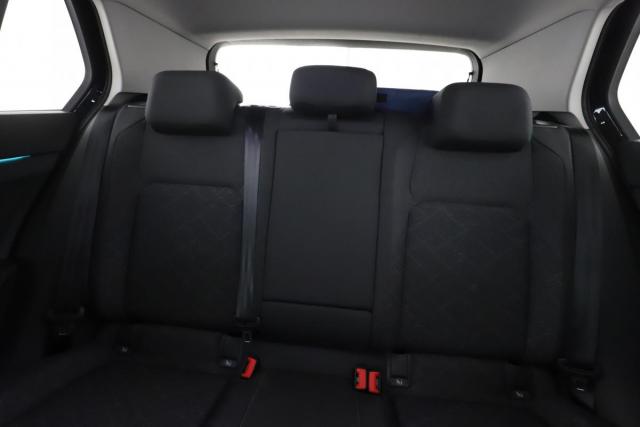 Volkswagen Golf image 3
