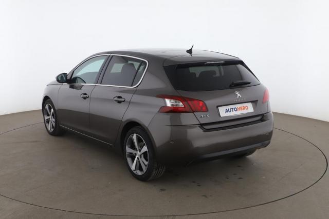 Peugeot 308 image 2