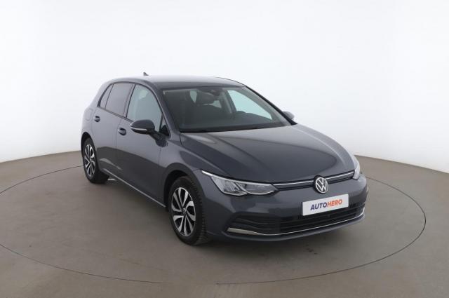 Volkswagen Golf image 4